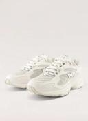 New Balance 725 Sneakers in White