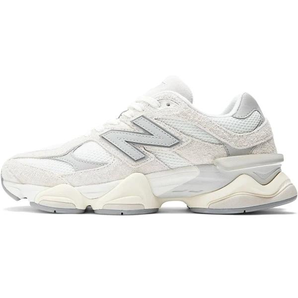 New Balance 9060 Sea Salt