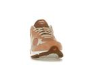New Balance 990v3 MiUSA size? Exclusive Orange Cream