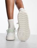 New Balance CT302 SG - White - US 10.5 - Unisex