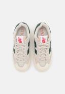 New Balance CT302RA (Beige / Green)
