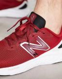 New Balance Fresh Foam Arishi V4 Shoes Red White - 47.5