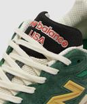 New Balance Green 990v3 Sneakers