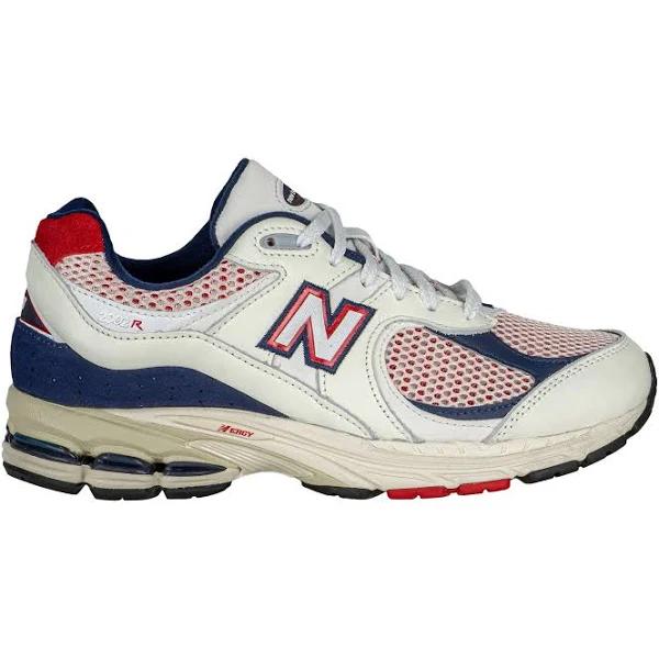 New Balance ‘M2002RVE’ Sneakers Men's White