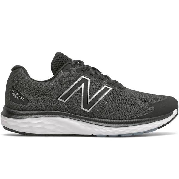 New Balance M680LB7