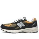 New Balance Made in USA 990 V3 Women's Sneaker