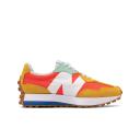 New Balance - Mens 327 Sneakers in Brown & White