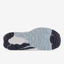 New Balance Mens 880M12 (2E), 9.5