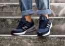 New Balance Navy Made in US 990v5 Sneakers