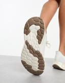 New Balance Running Fresh Foam Arishi V4 Trainers in White