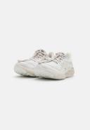 New Balance Running Fresh Foam x 1080v12 Trainers in White and Gold
