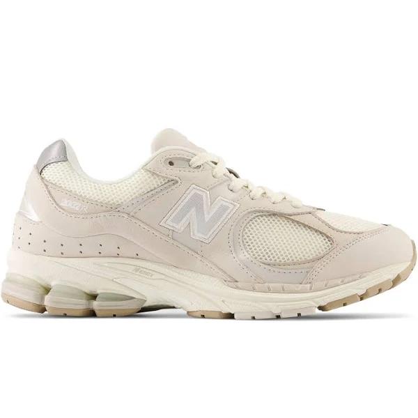 New Balance Unisex 2002R Linen Fog/Sea Salt/Timberwolf - Size 6