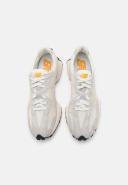 New Balance Unisex 327 Team Away Grey/Sea Salt - Size 4.5