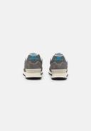 New Balance Unisex 574 Grey/White - Size 6