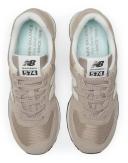 New Balance - Unisex 574 Sneakers in Brown & Cream