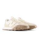 New Balance Unisex XC-72 Beige/Angora/True Red - Size 10