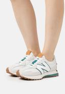 New Balance Women's 327 Reflection/Vintage Teal - Size 5