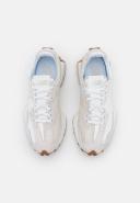 New Balance Women's 327 Reflection/White - Size 10