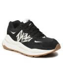 New Balance Women's 5740 - Black/White (Size 6)