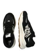 New Balance Women's 5740 - Black/White (Size 7.5)