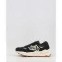 New Balance Women's 5740 - Black/White (Size 7.5)