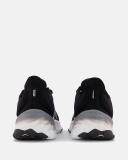 New Balance Women's Fresh Foam Roav V2 Black/White - Size 6