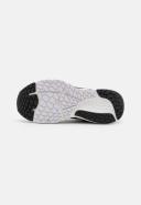 New Balance Women's WSOLVV4 Black/White - Size 8