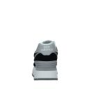 New Balance Women Sneakers - Black / 41