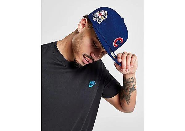 New Era 59FIFTY MLB Patch Up Chicago Cubs 7 1/2