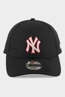 New Era New York Yankees 9Forty Snapback Black/Scarlet