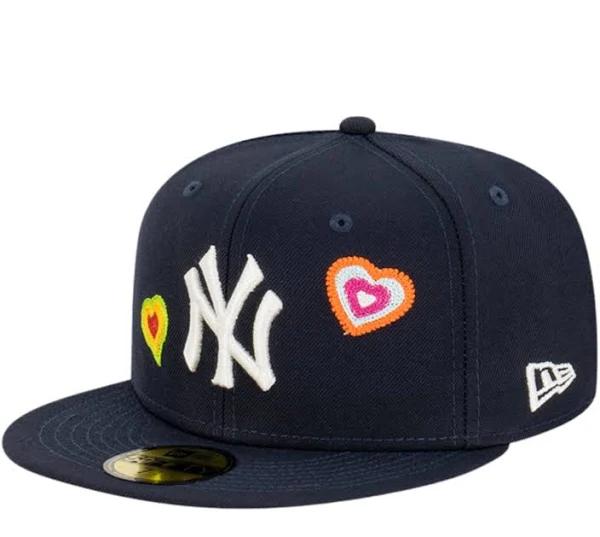 New Era New York Yankees Chainstitch Heart 59FIFTY Fitted