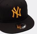 New Era New York Yankees League Essentials 9Fifty Adjustable Snapback - Black S/M