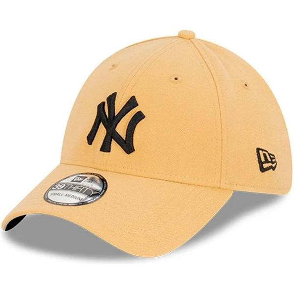 New Era New York Yankees Seasonal 39THIRTY Stretch Fit Camel/Black