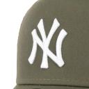 New Era New York Yankees Tonal Mesh Trucker Cap - Green