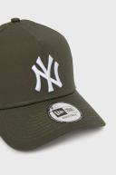 New Era New York Yankees Tonal Mesh Trucker Cap - Green