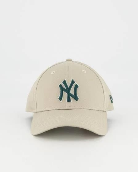 New Era NY Yankee 9Forty Neutrals Size OS - Platypus | AfterPay Available