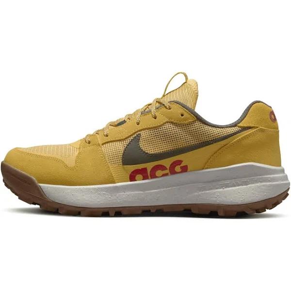 Nike ACG Lowcate Shoes - Yellow