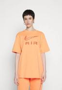 Nike Air Boyfriend T-Shirt - Womens