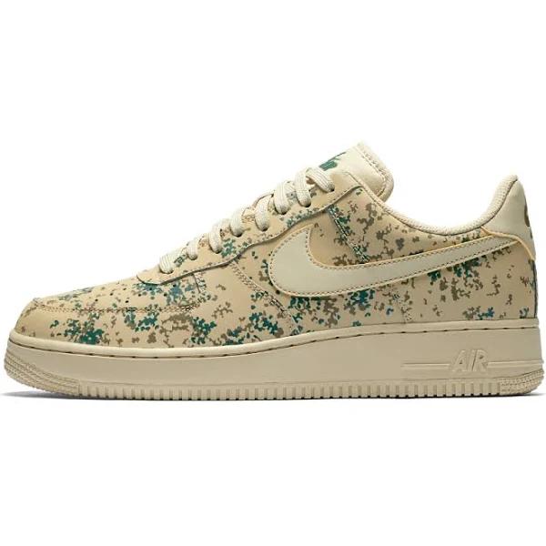 Nike Air Force 1 '07 LV8 - Team Gold