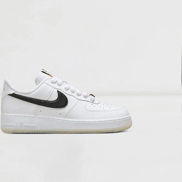 Nike | Air Force 1 '07 PRM Sneakers White/black-metallic GOLD-COCONUT Milk / 7
