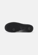 Nike Air Force 1 LV8 Older Kids' Shoes - Black