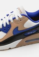 Nike Air Max 90 GTX Summit White/ Lapis-Hemp-Black