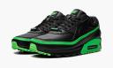 Nike Air Max 90 / Undftd Undefeated Black/Green Shoes - Size 4.5 - 004 Black/Green Spark