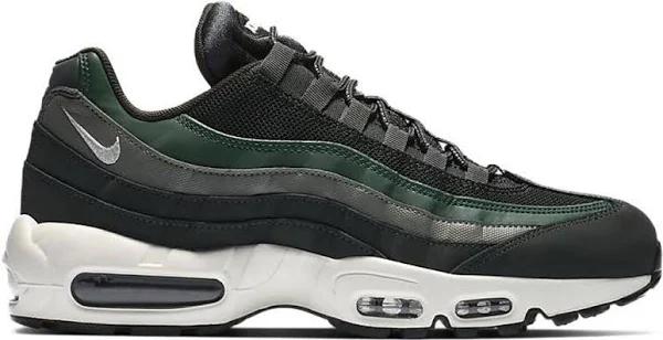 Nike Air Max 95 Essential Outdoor Green