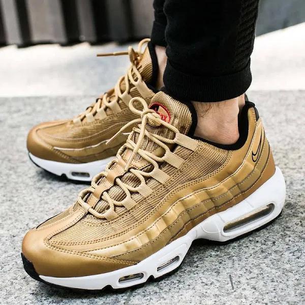 Nike Air Max 95 Premium QS - Metallic Gold
