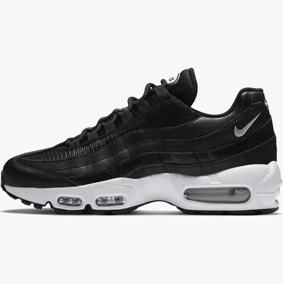 Nike Air Max 95 Sneakers in Black
