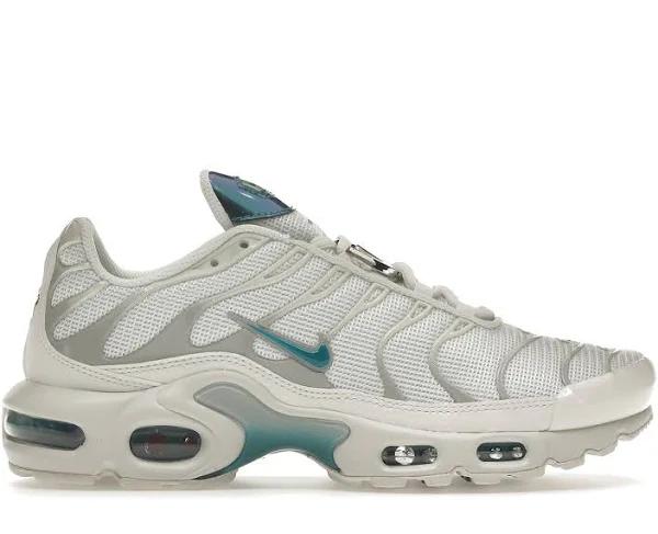 Nike Air Max Plus Women's Shoes - White