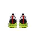 Nike Air VaporMax Flyknit 3 Older Kids' Shoe - White