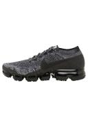 Nike Air VaporMax 'Oreo' Sneakers | Black | Men's Size 7