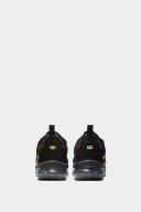 Nike Air VaporMax Plus Shoes - Size 4 - 001 Black/Bright Crimson